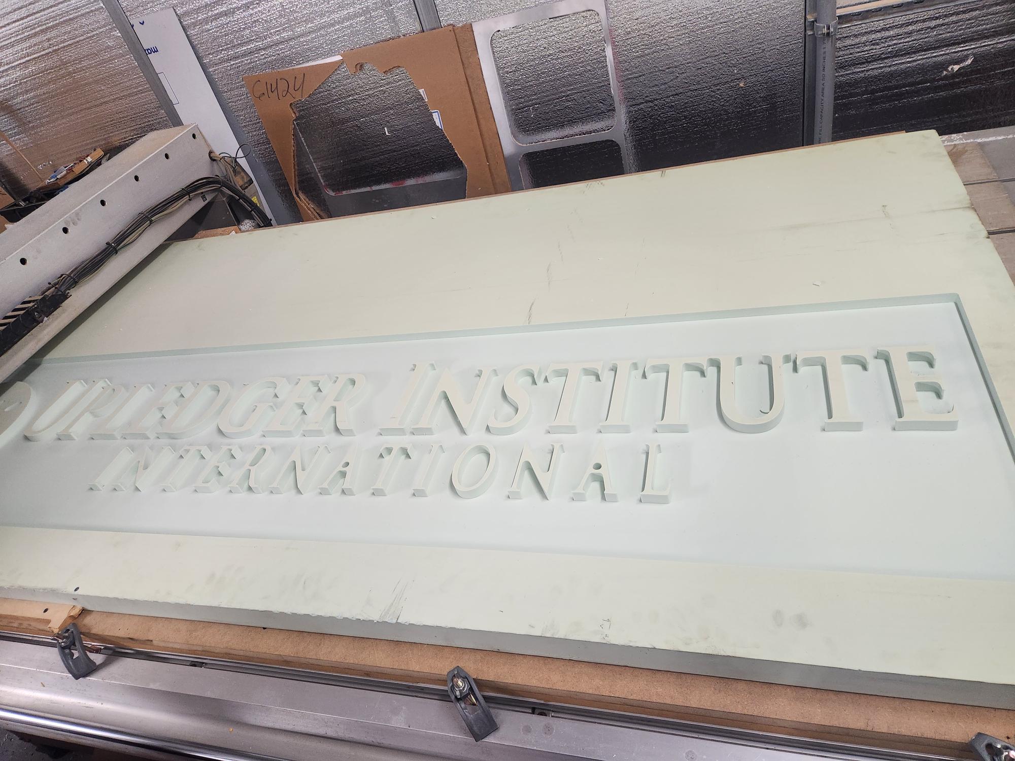 Custom dimensional sign